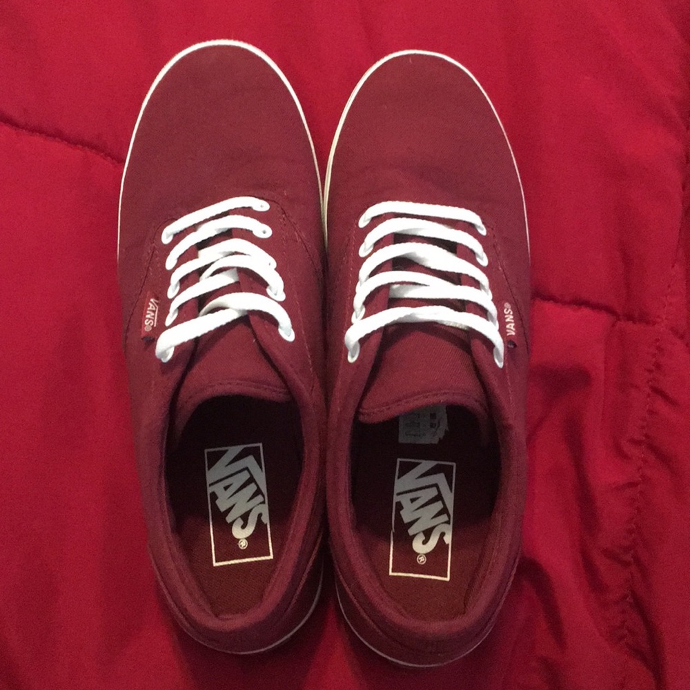 Vans maroon